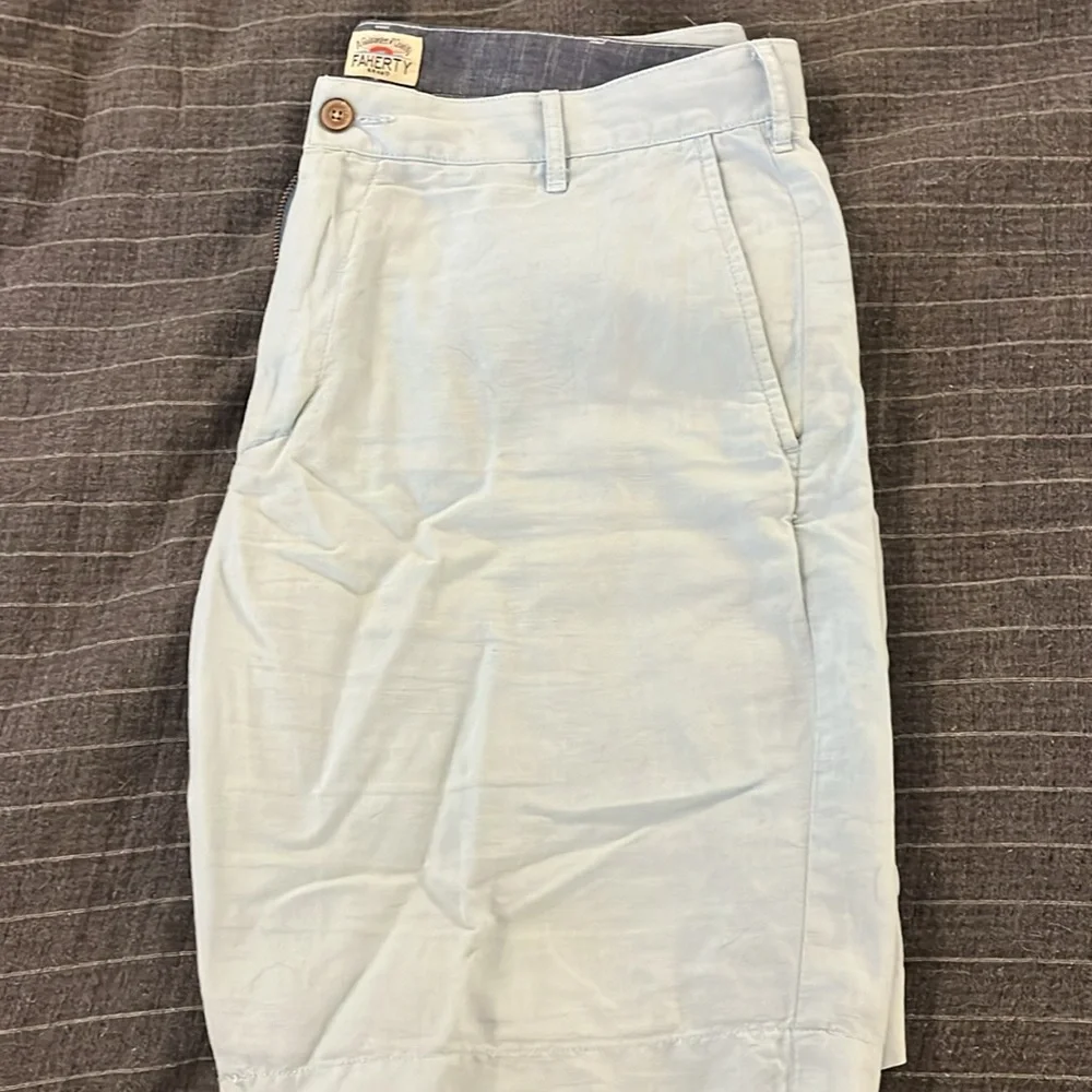 Faherty light blue shorts
